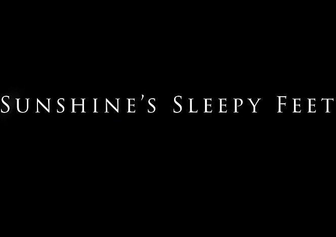 Foot-Worship-Sneaky-Sleepy-Feet-Sunshine-Ashlynn-Taylor
